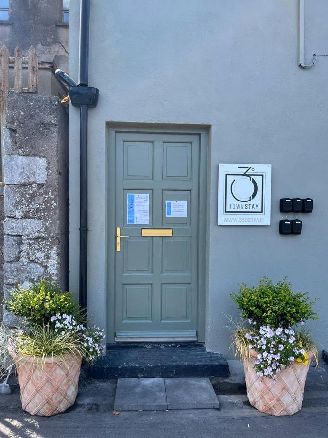 360 Town Stay Apartments & Studios Dungarvan  Exterior photo